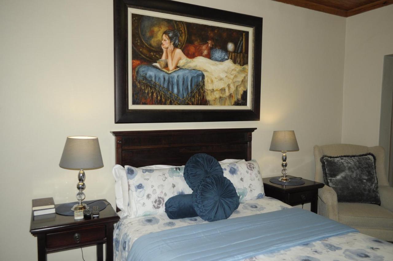 @Home Guest House Рустенбург Екстериор снимка